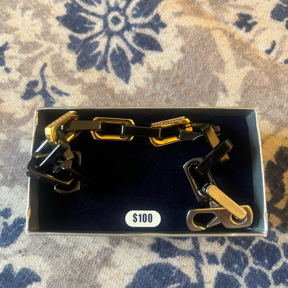 New Beautiful 8.2 inch stainless steel Black and Gold diamond Chain Bracelet.